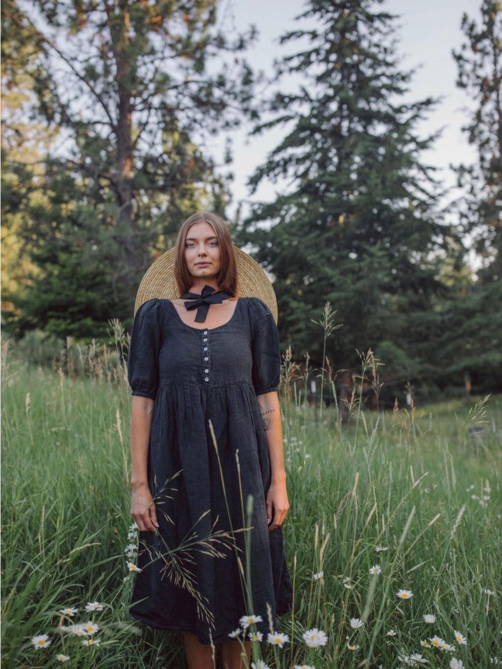 Wilder Collective: CLARA DRESS IN EBONY LINEN (M)